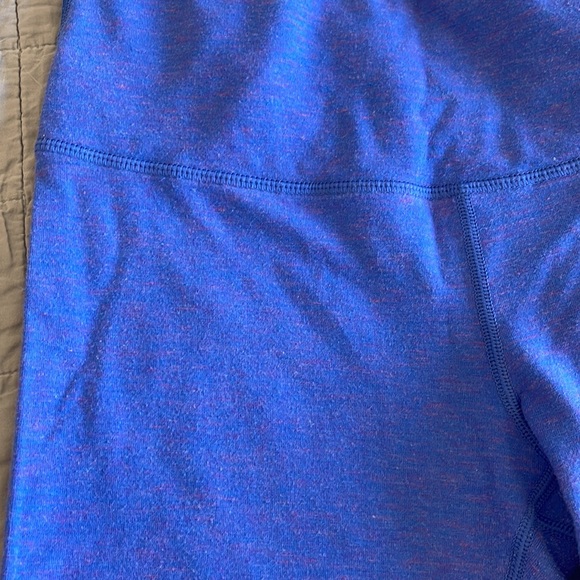 Heathered blue size small 90 degree leggings - Picture 2 of 3